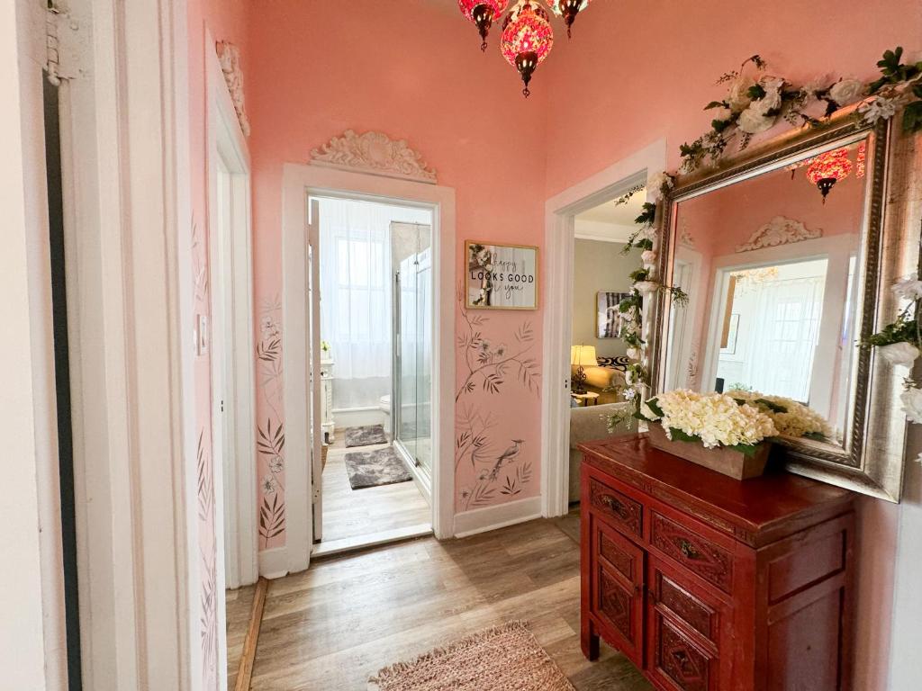 Fotografie z fotogalerie ubytování NYC views Spacious 3 bedroom apartment v destinaci Union City