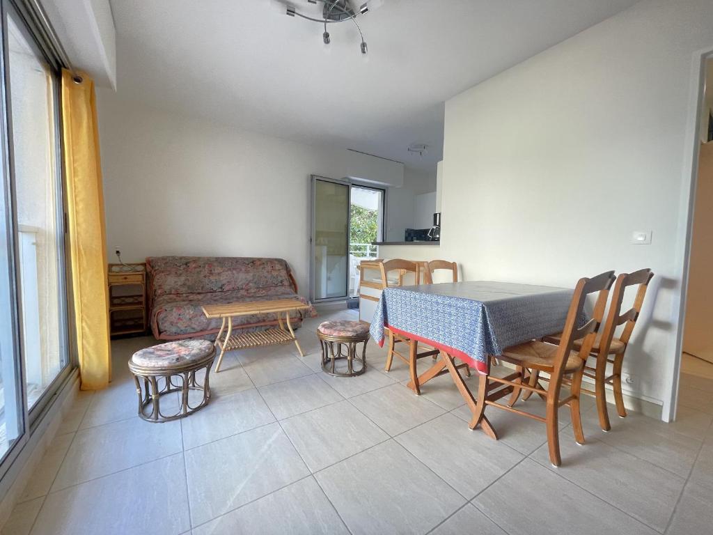 Photo de la galerie de l'établissement T2 proche plage et commerces avec parking à Arcachon - FR-1-474-6, à Arcachon