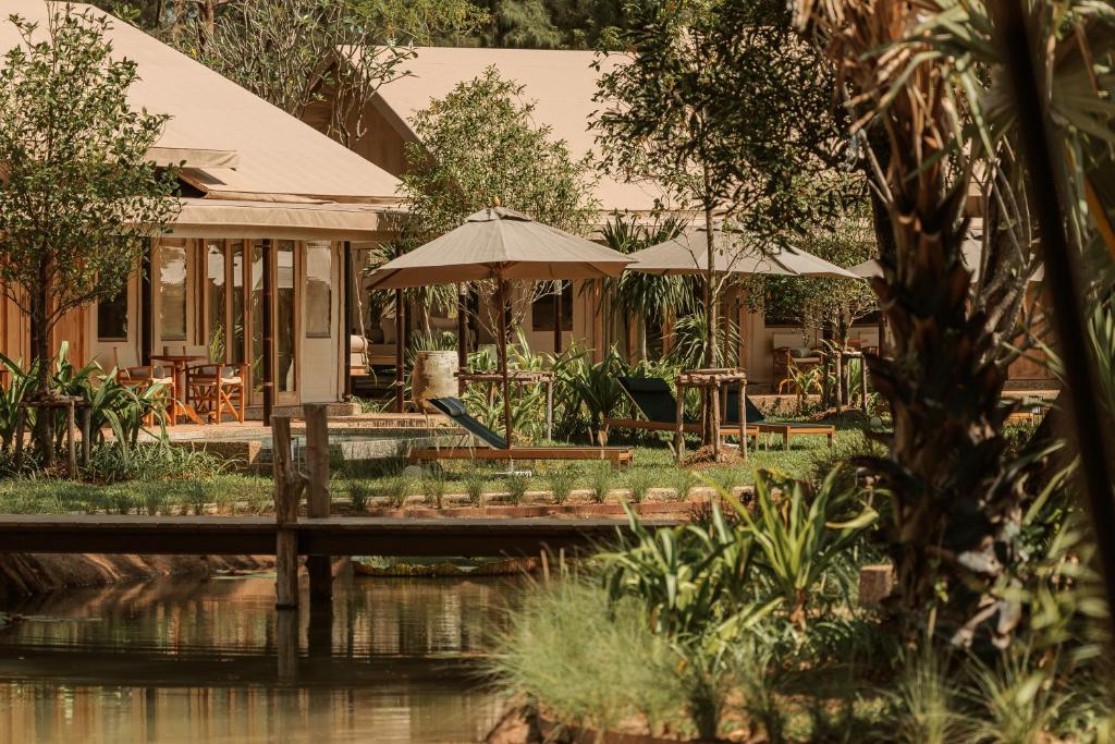 Zahrada ubytování Twinpalms Tented Camp Phuket