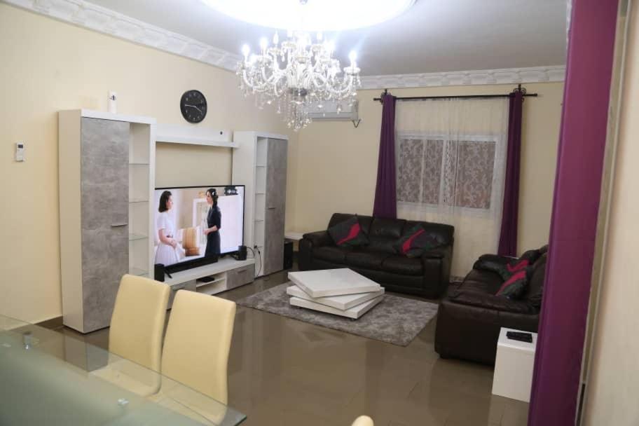 TV a/nebo společenská místnost v ubytování Fots Appartement