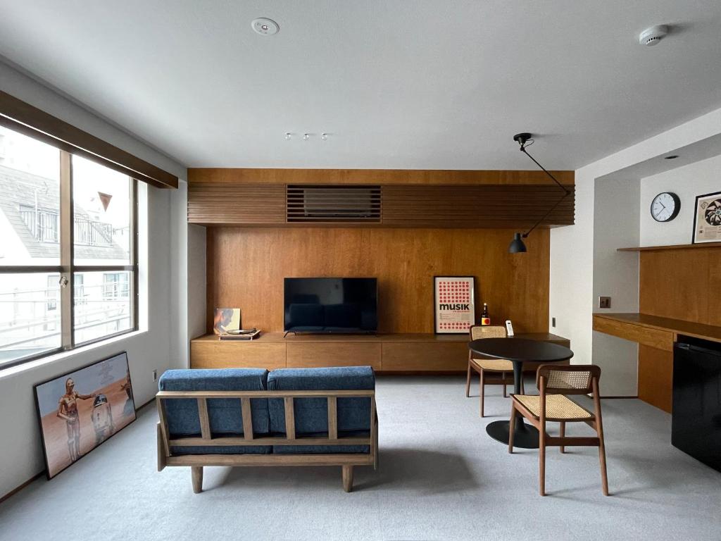 TV a/nebo společenská místnost v ubytování NO SERVICE HOTEL asakusa