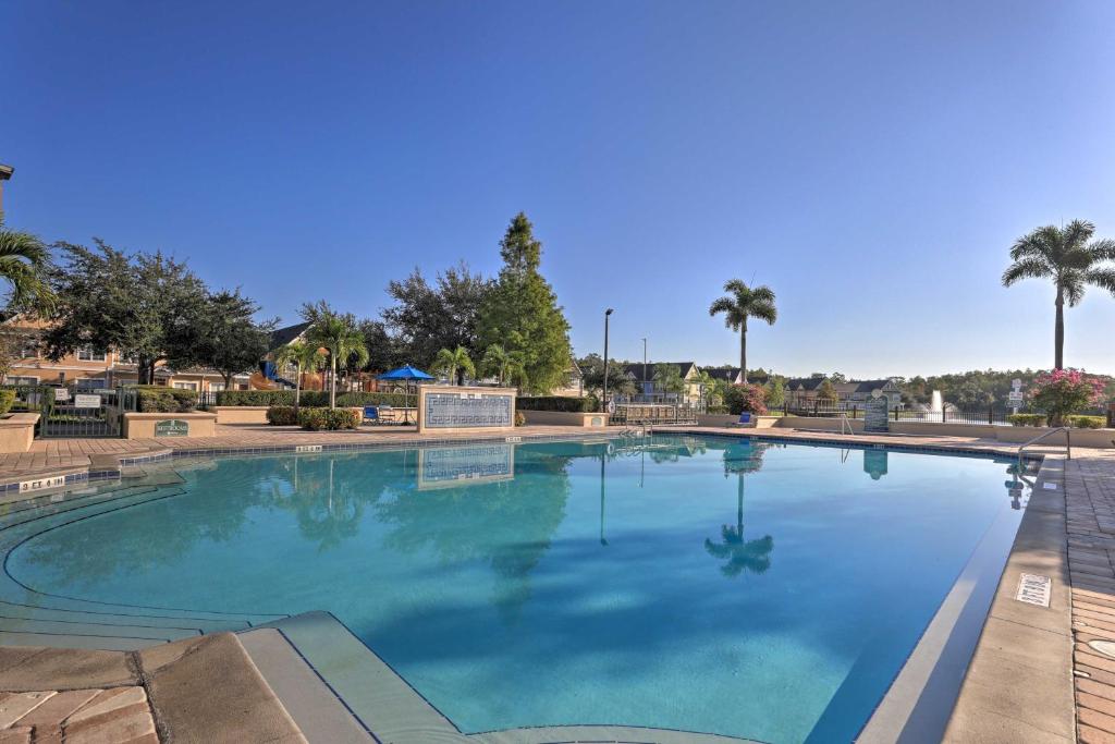 Πισίνα στο ή κοντά στο 14 Mi to Disney World Kissimmee Condo with Perks!