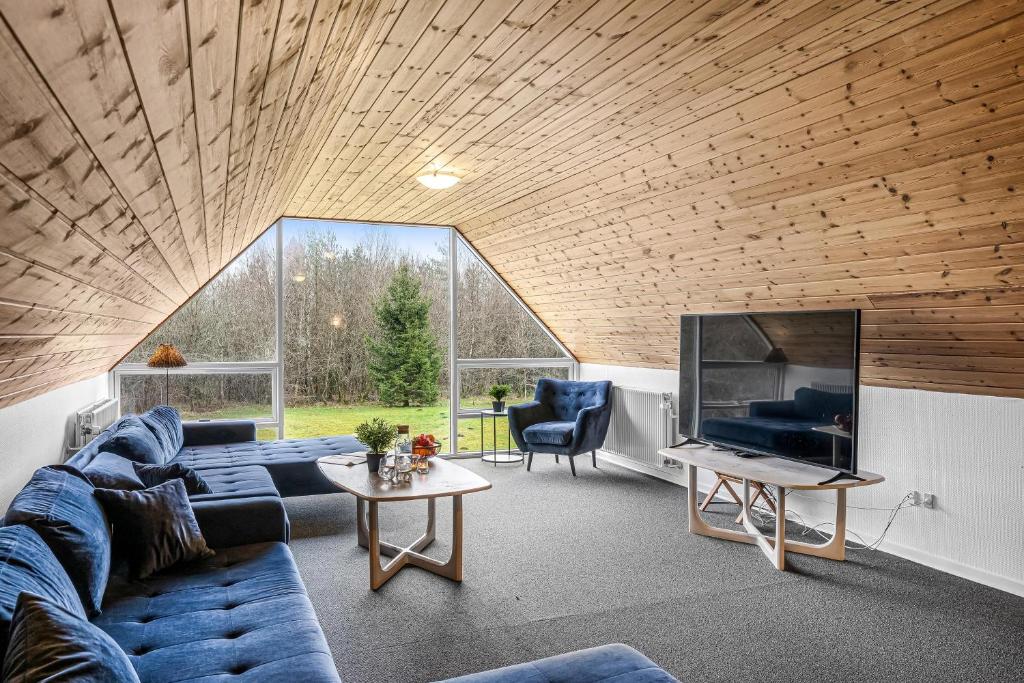 Posezení v ubytování Large Pool House For 20 People, Where Hunting Is Allowed In The Adjacent Forest,