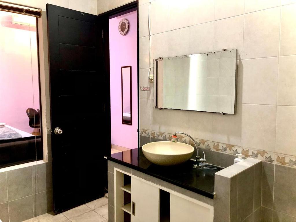 Kuchyň nebo kuchyňský kout v ubytování Serafinna Guest House