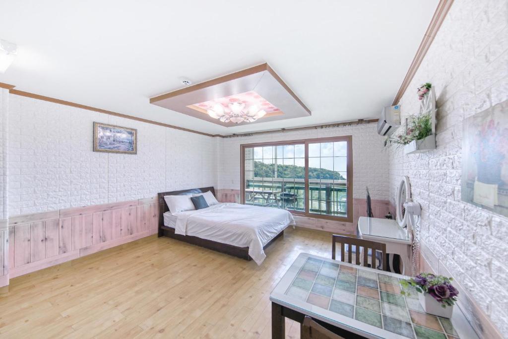 Ganghwa Ara Pension - Studio 2