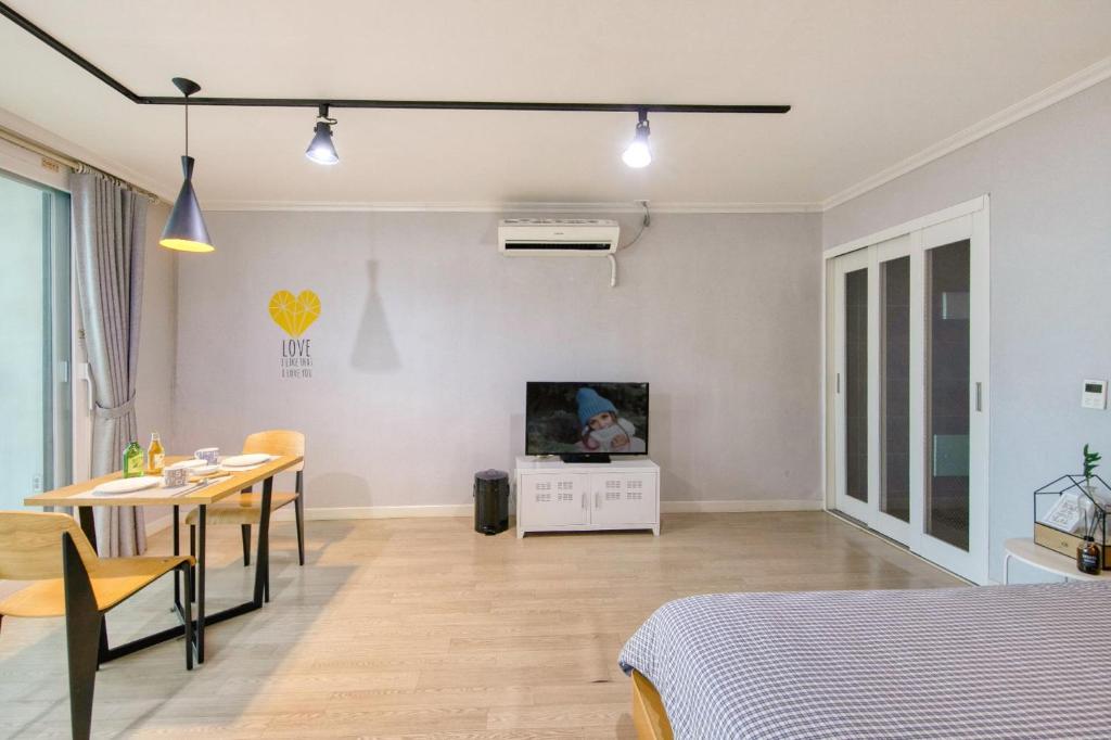 Yeosu Harushimpyo Pension - Estudio 11
