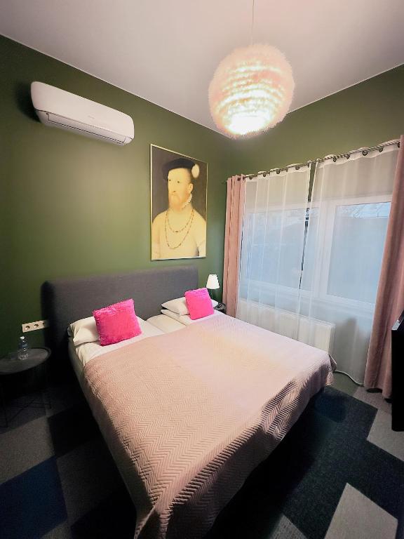 Broken bed hootel - Economy Double Or Twin Room - Faust