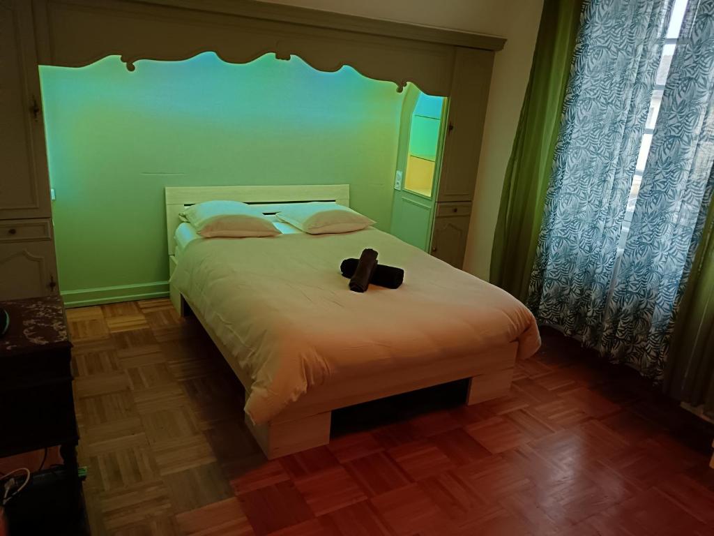 Ένα ή περισσότερα κρεβάτια σε δωμάτιο στο Ty Coz