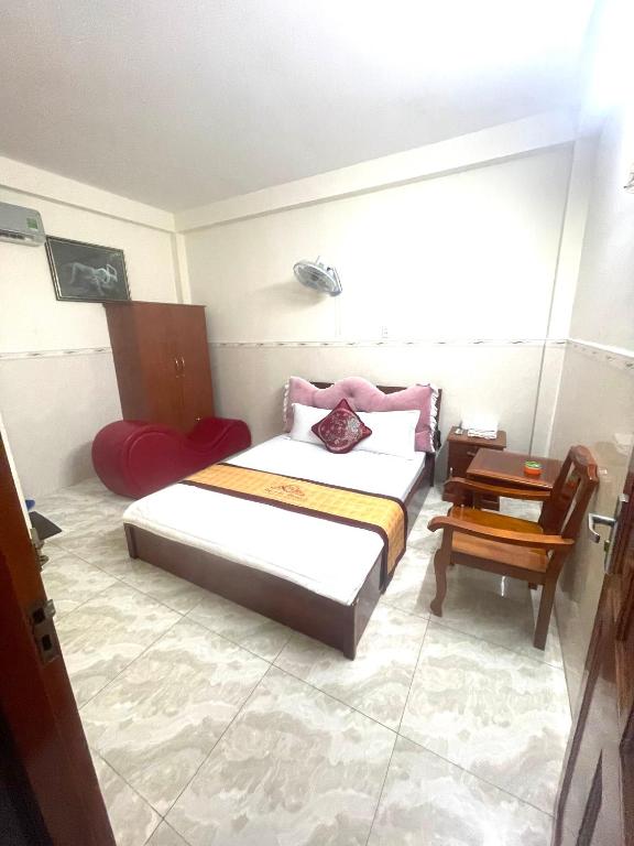 Postel nebo postele na pokoji v ubytování Đức Anh HoTel 2
