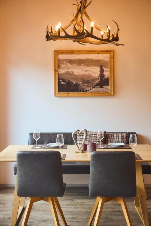 Posezení v ubytování AlpenParks Hotel & Apartment Sonnleiten