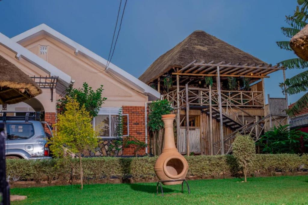 Zahrada ubytování Acacia Nest Jinja