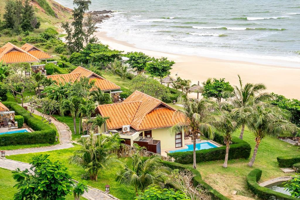Biệt Thự Bên Bờ Biển Có Hồ Bơi Riêng