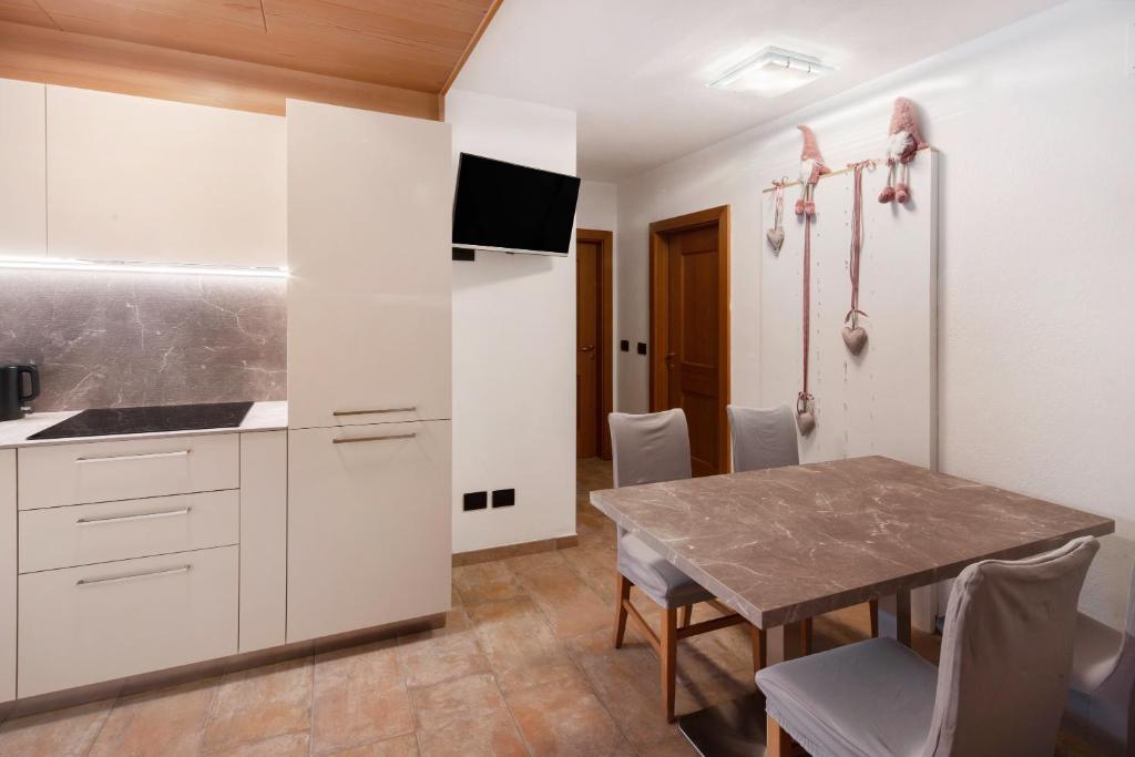 Kuchyň nebo kuchyňský kout v ubytování Guesthouse Canazei