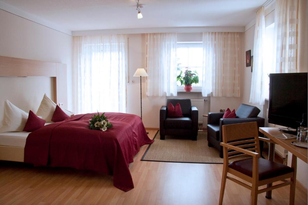 TV a/nebo společenská místnost v ubytování Hotel Linner
