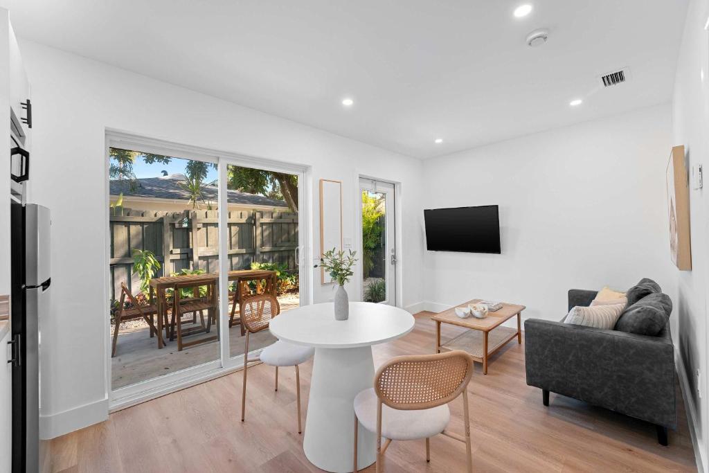 Et tv og/eller underholdning på 921 Apartment 3