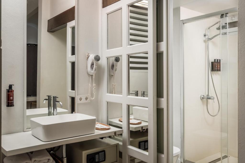 BYPILLOW Cap Sa Sal - 2