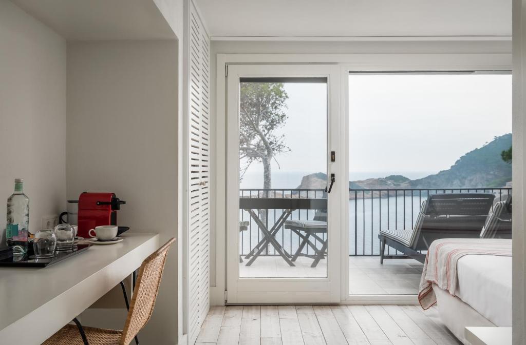 BYPILLOW Cap Sa Sal - 1