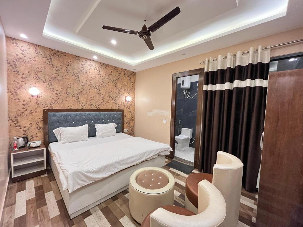Tirupati Hotel - Camera Doppia Deluxe Con Balcone