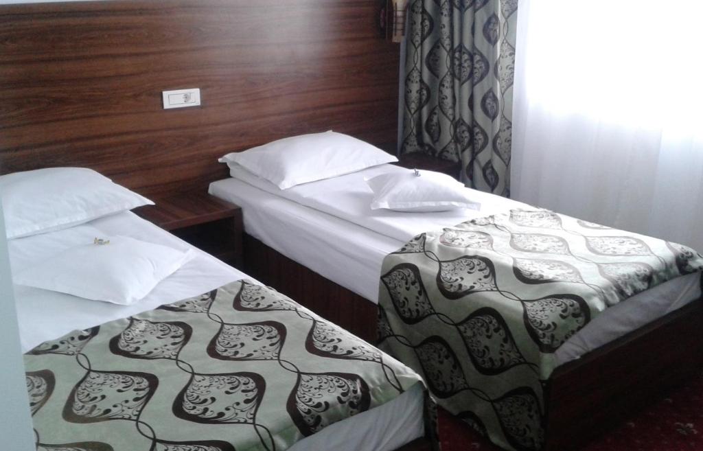 Hostel Orhideea - Twin Room