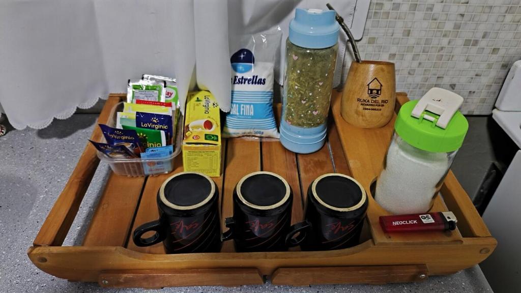 A 5 cuadras de la ruta, muy comodo para viajeros y gente de paso, Ruka del Rio