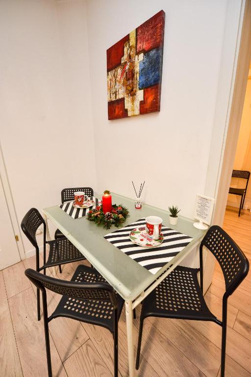 Budget Accommodation - Apartamento De Dos Dormitorios