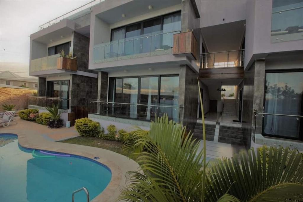 One Rodney Heights Condominiums