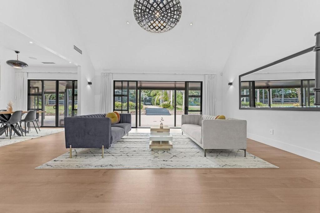 The Luxe Retreat - Resim 9