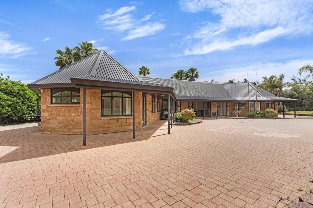 The Luxe Retreat - Resim 6