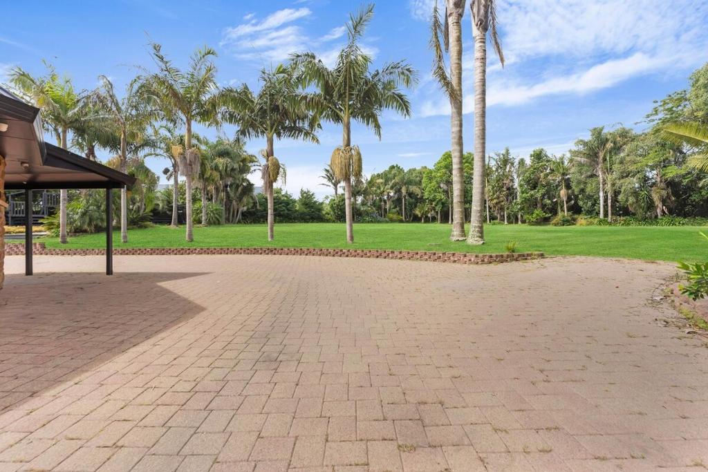 The Luxe Retreat - Resim 22