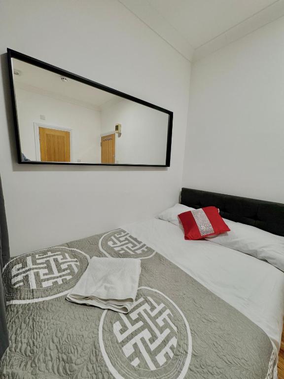 Postel nebo postele na pokoji v ubytování Venice Hotel