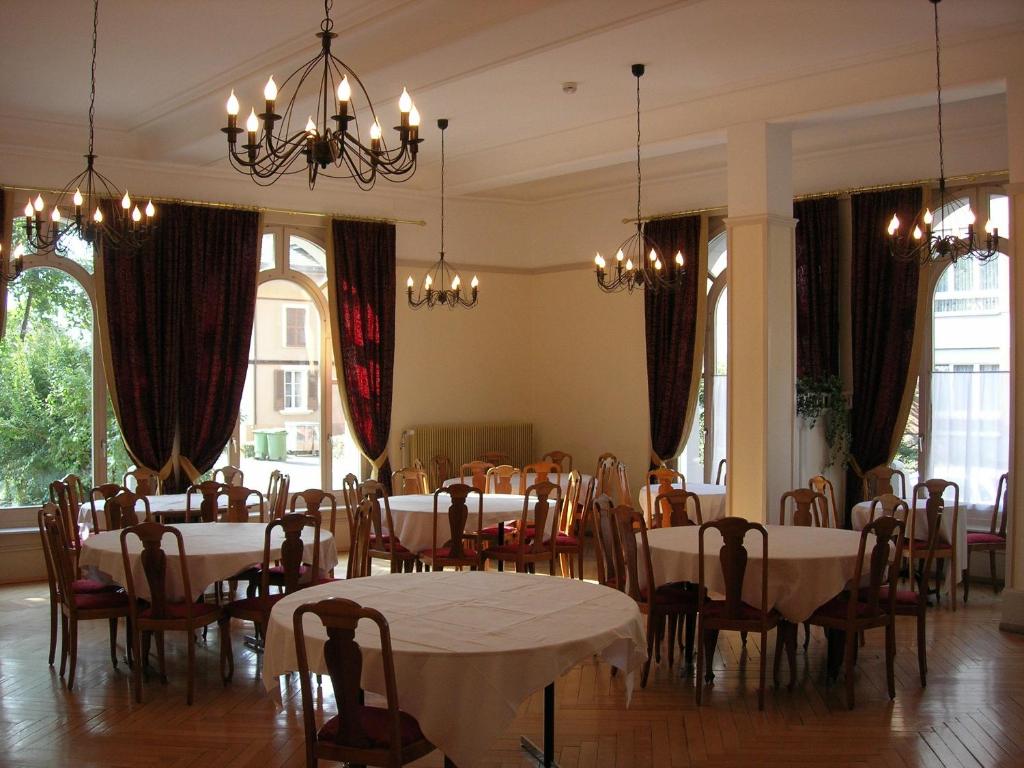 Posezení v ubytování Carlton-Europe Vintage Adults Hotel