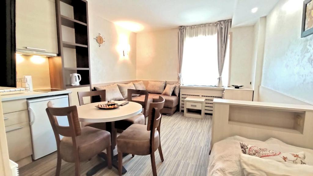 Angella KOP Konaci - Apartment With Mountain View
