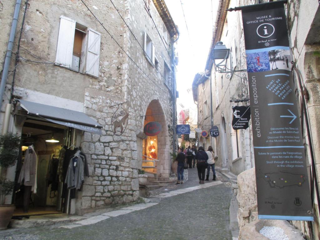 Fotografie z fotogalerie ubytování L,olivaie Côté Jardin v Saint-Paul-de-Vence