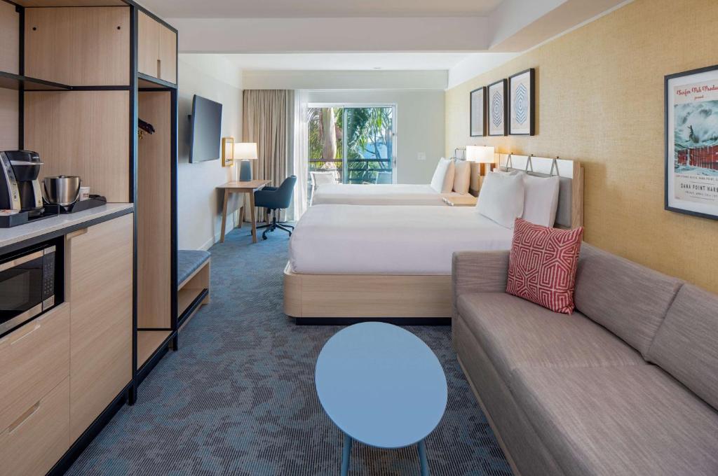 Hilton Garden Inn Dana Point Doheny Beach - Studio Suite With Balcony And Coast View