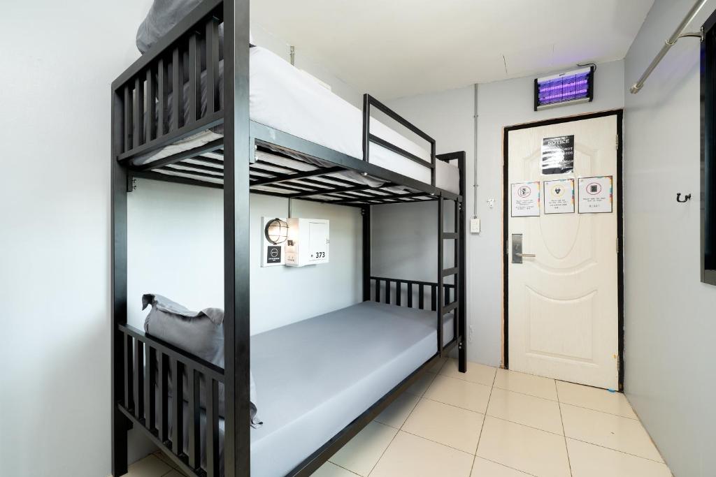 OH Hostels - Bangkok - Cama En Habitación Compartida Mixta De 4 Camas