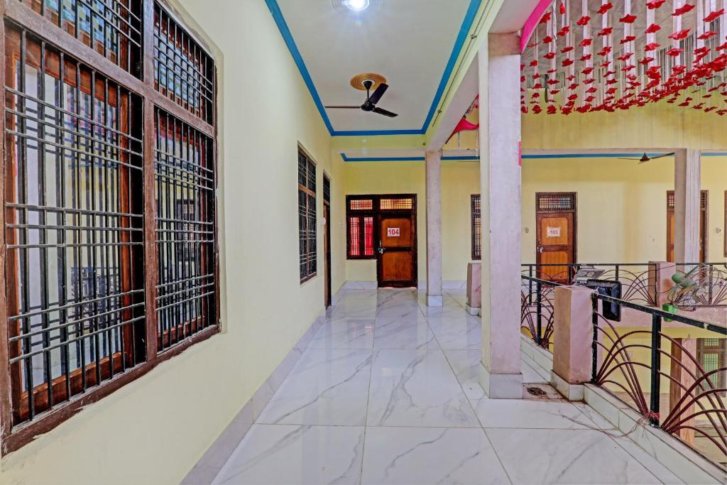 Hotel O Ram Palace - Housity