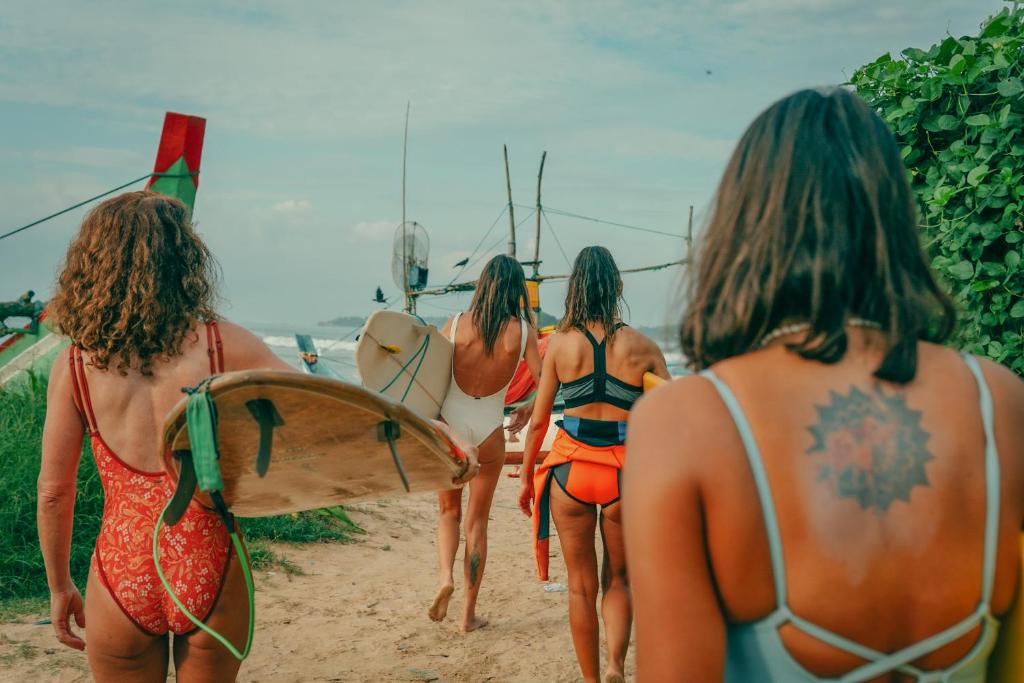 Lucky's Surf Camp, Weligama (updated prices 2026)