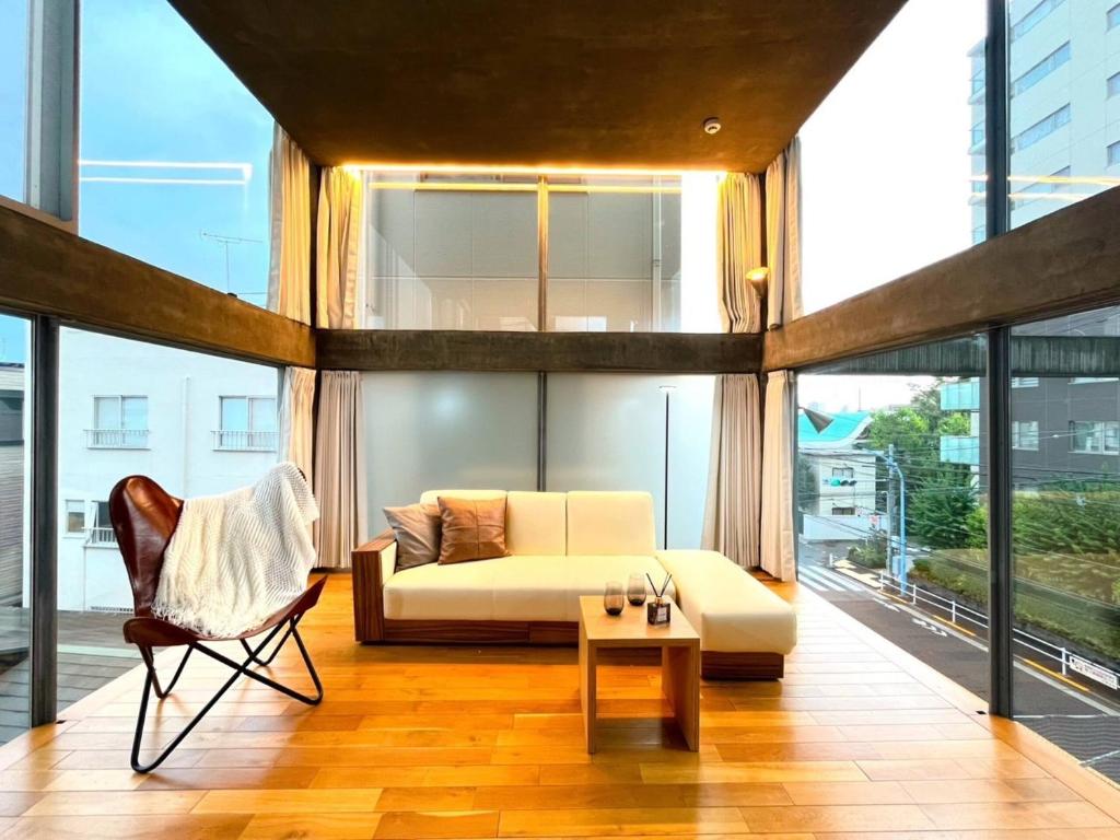 Natsumezaka Room3 NM3