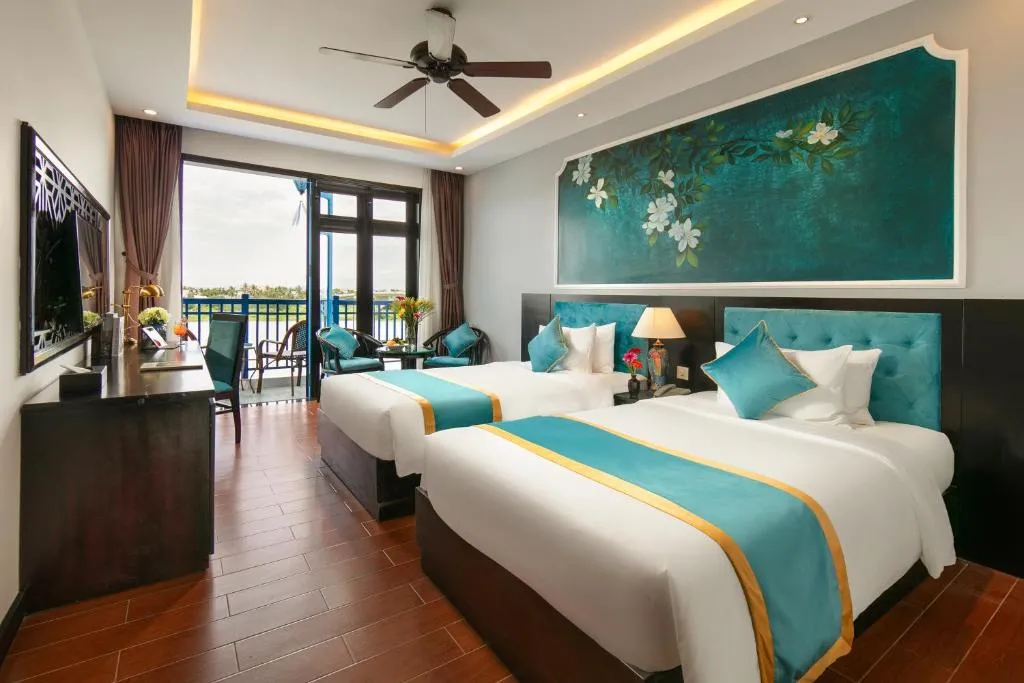Deluxe Double or Twin Room with River View