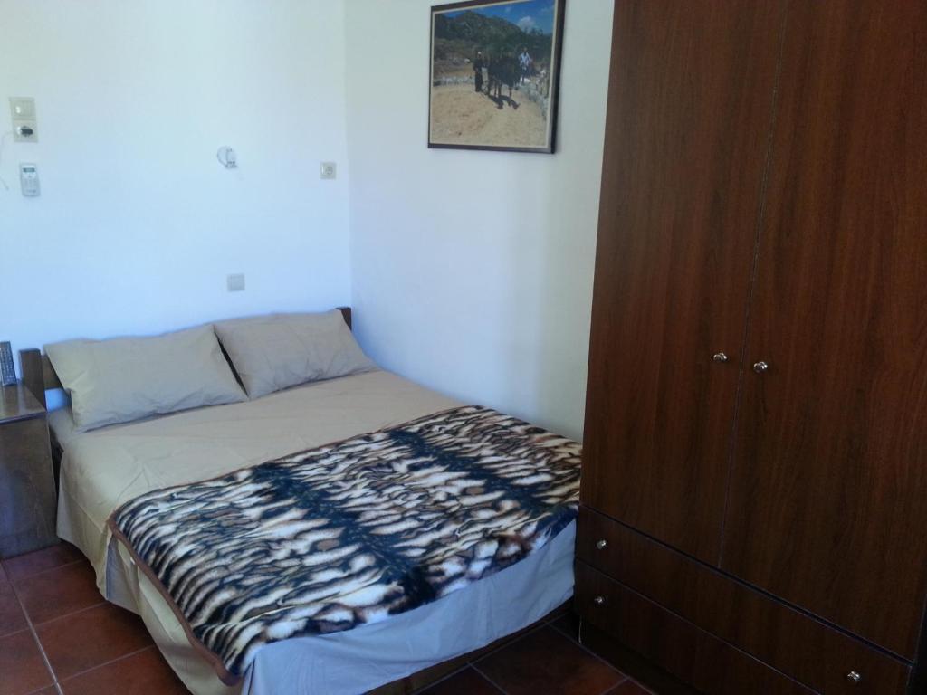 Posteľ alebo postele v izbe v ubytovaní Vintage House-Vori-Rent Rooms
