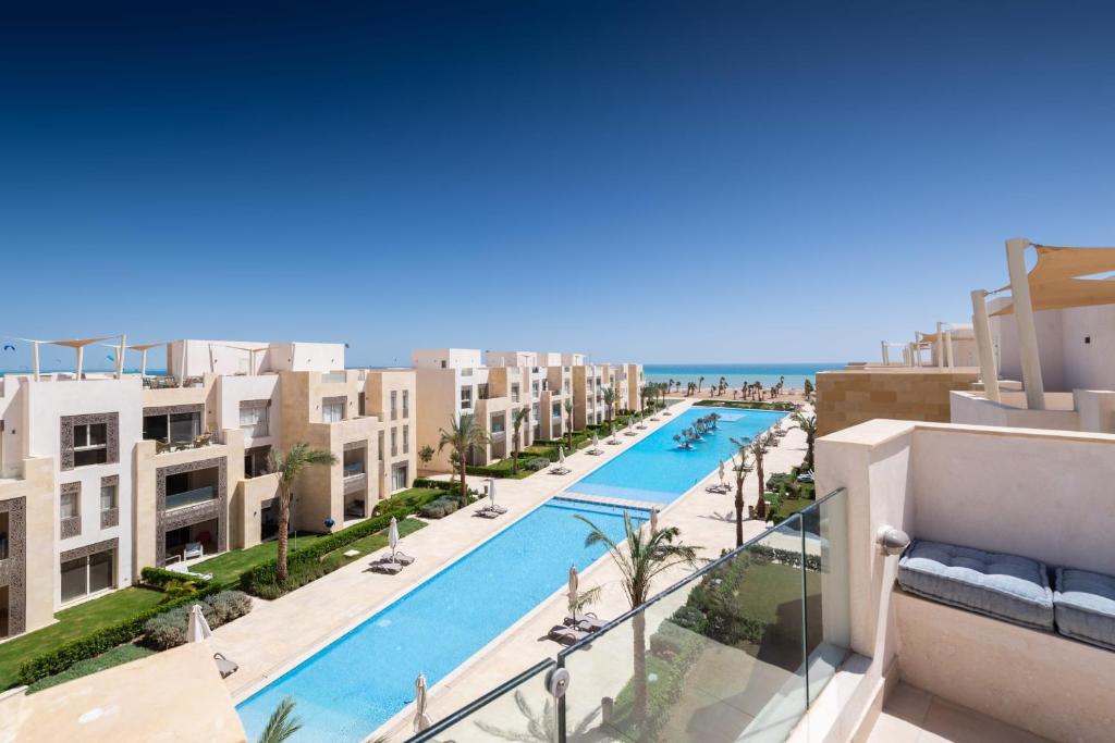 Bazén v ubytování Seascape 1 BDR Mangroovy Pool & Sea View nebo v jeho okolí