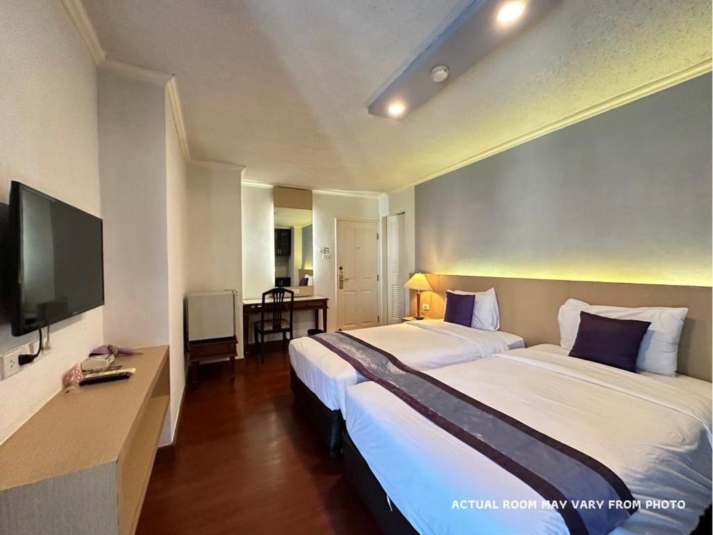 The Step Sathon - Resim 38