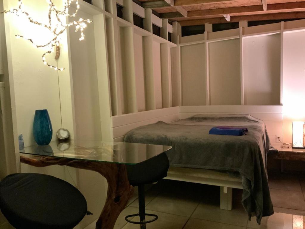 Postel nebo postele na pokoji v ubytování Majestic Banya tree cabin