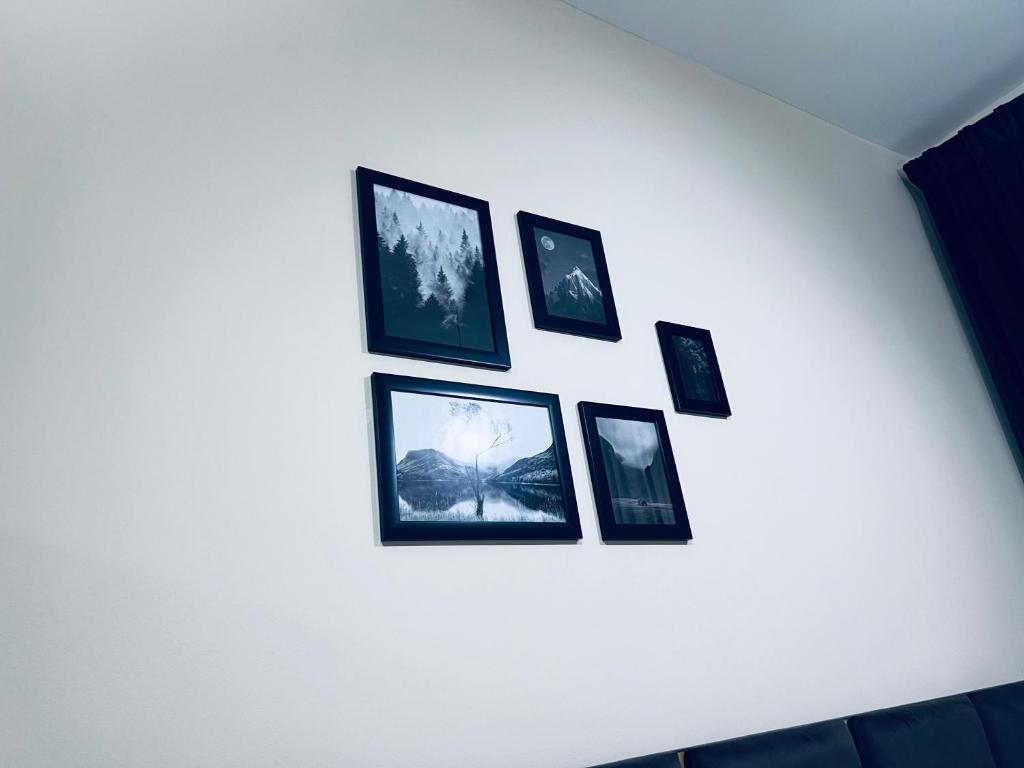 Fotografie z fotogalerie ubytování Landtech Vacation Homes - Baniyas Square v Dubaji