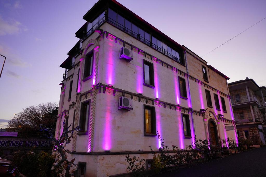 Sun Rise View Hotel - 14