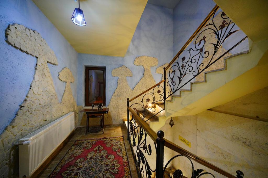 Sun Rise View Hotel - 17