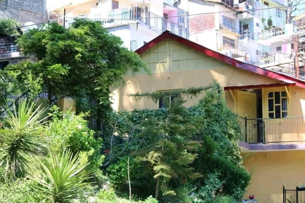 Το κτήριο όπου στεγάζεται  το bed & breakfast