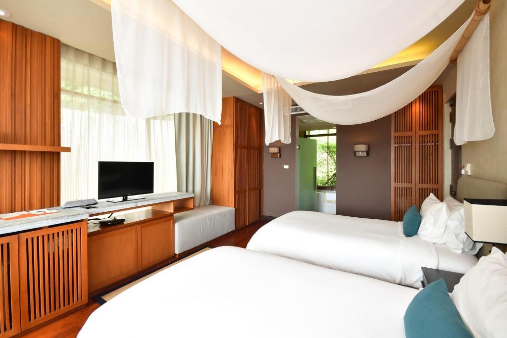 ShaSa Resort - Luxury Beachfront Suites - 15