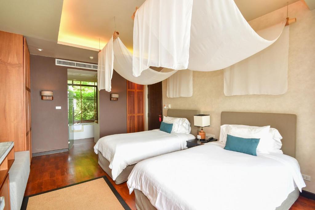ShaSa Resort - Luxury Beachfront Suites - 16