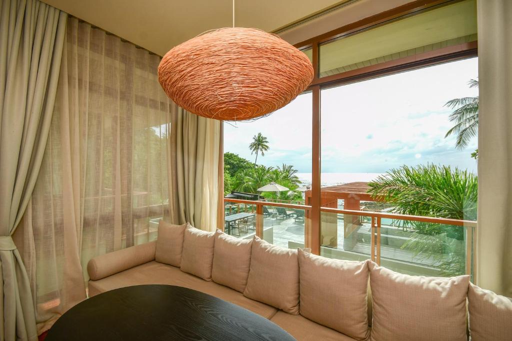 ShaSa Resort - Luxury Beachfront Suites - 17